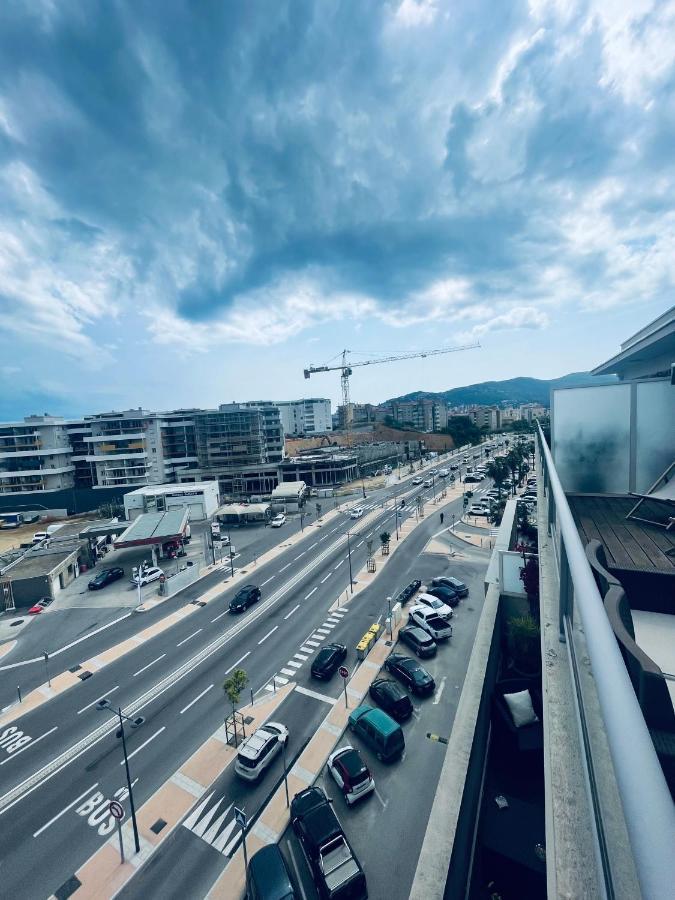 Grand Studio Toit Terrase Ajaccio أجاكسيو المظهر الخارجي الصورة
