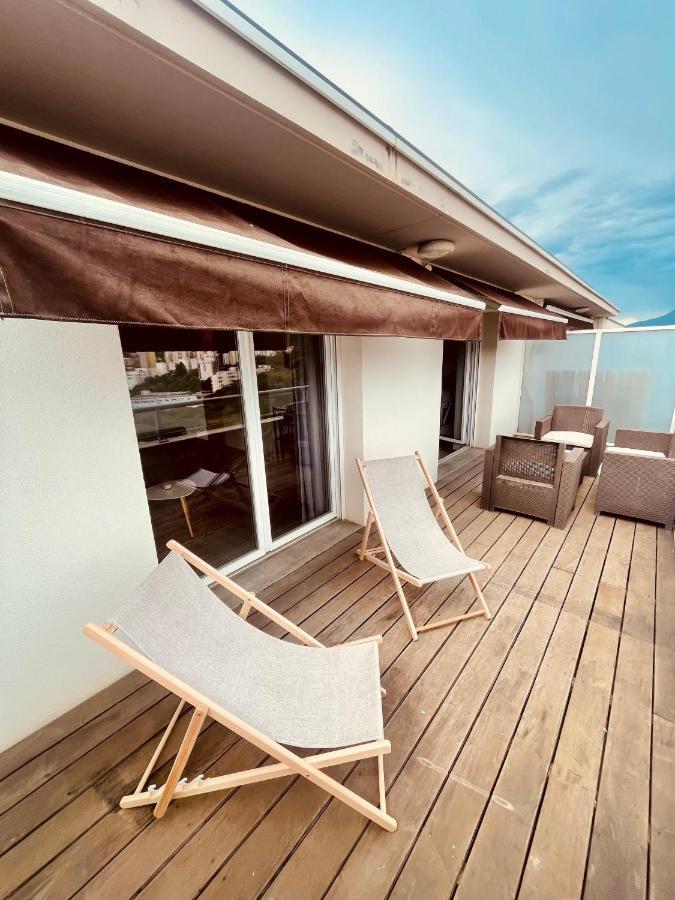 Grand Studio Toit Terrase Ajaccio أجاكسيو المظهر الخارجي الصورة
